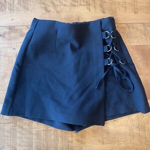 Bershka skort